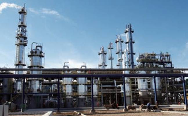 船舶、石油領域